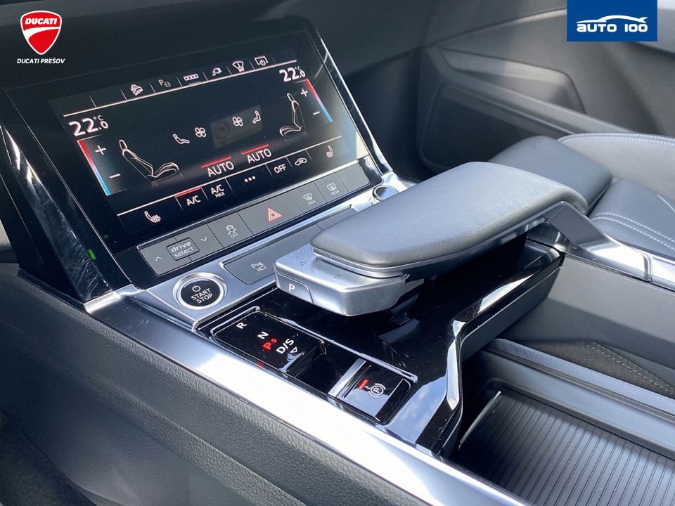 Audi e-tron Sportback S line 230kW quattro 50