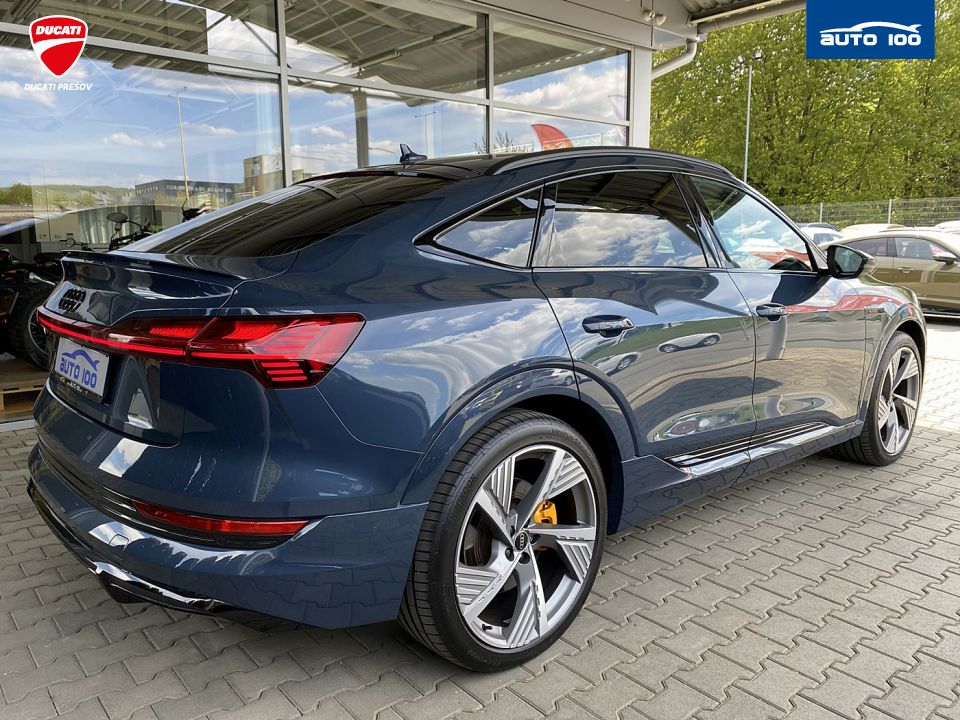 Audi e-tron Sportback S line 230kW quattro 50