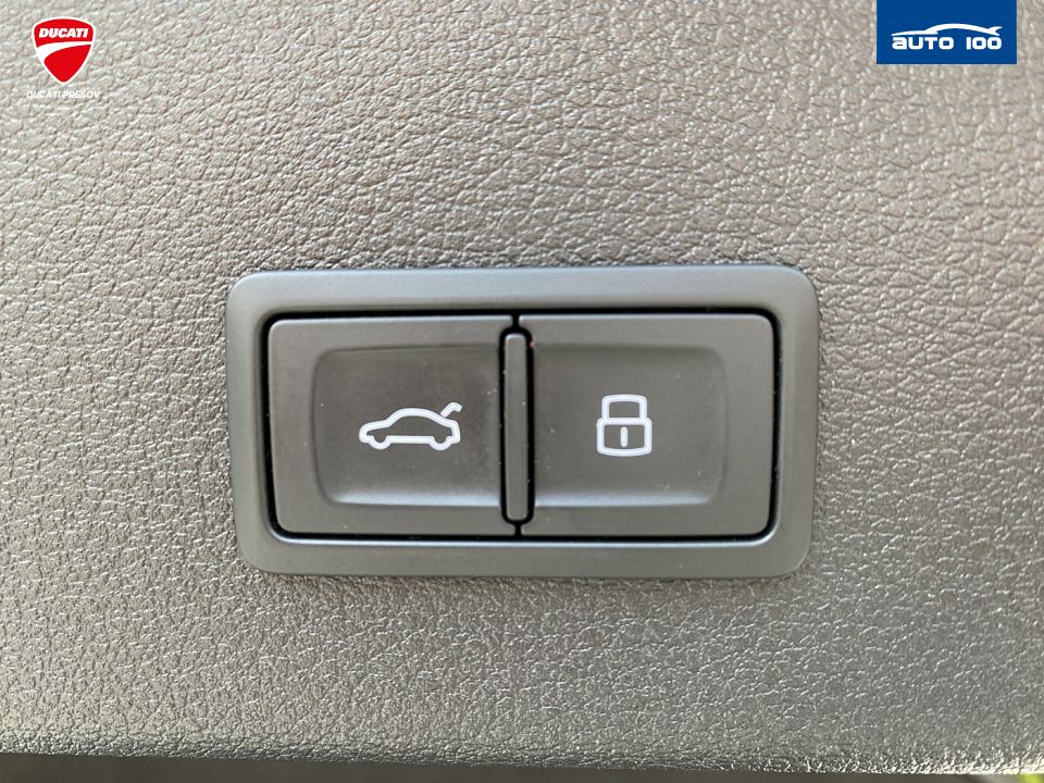 Audi e-tron Sportback S line 230kW quattro 50