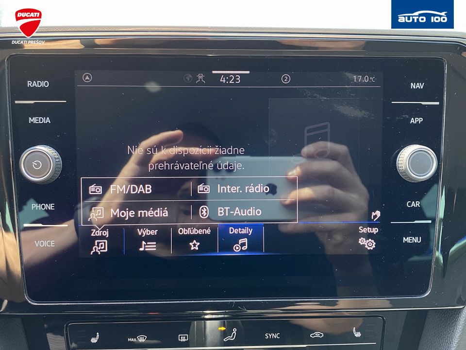 Volkswagen Passat Variant Business 2.0 TDI SCR 110kW 7-DSG