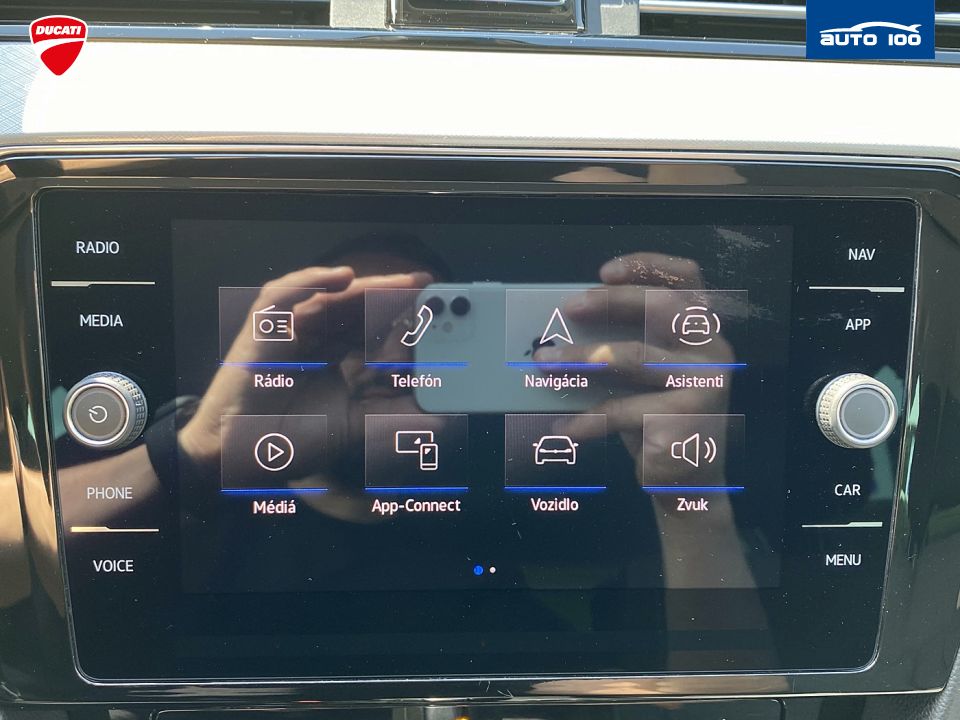 Volkswagen Passat Variant Business 2.0 TDI SCR 110kW 7-DSG