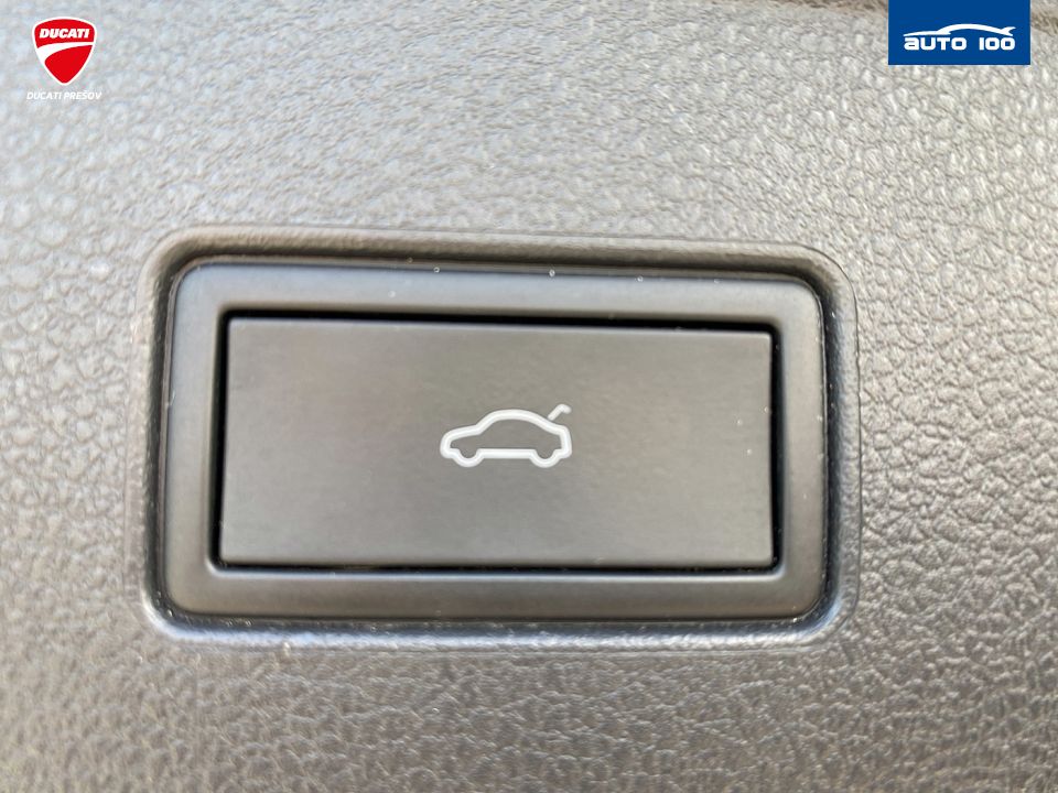 Volkswagen Passat Variant Business 2.0 TDI SCR 110kW 7-DSG