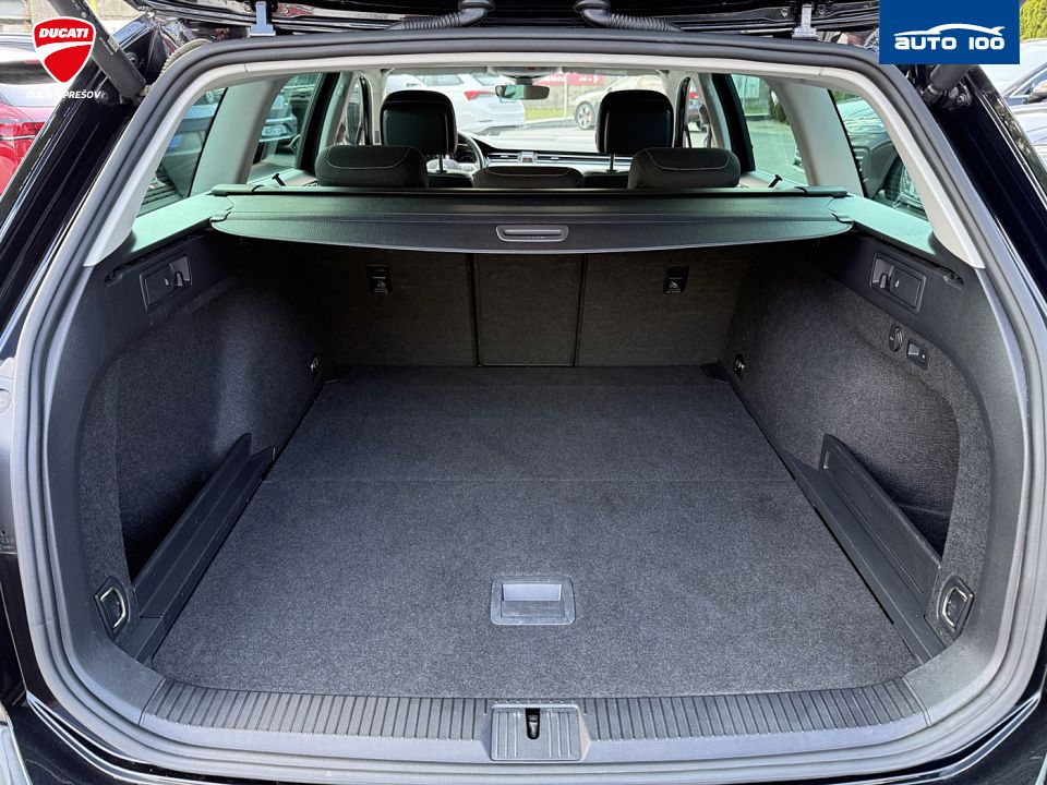 Volkswagen Passat Variant Business 2.0 TDI SCR 110kW 7-DSG