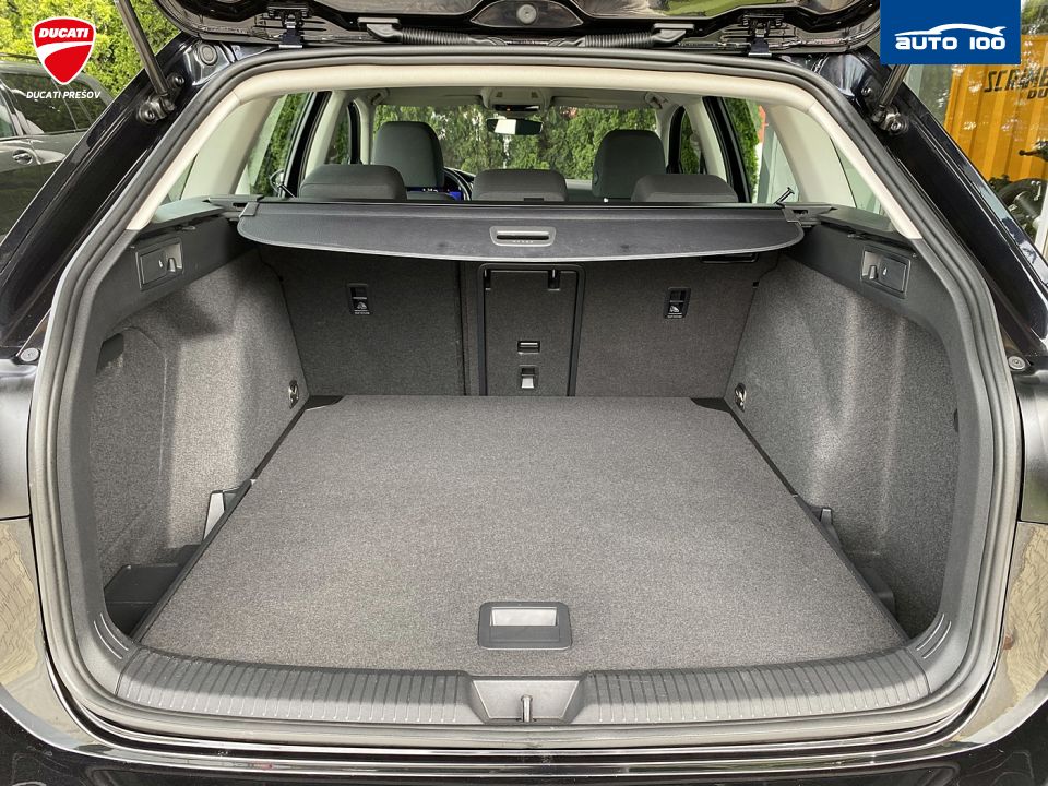 Volkswagen Golf Variant Life 2.0 TDI SCR 85kW 7-DSG