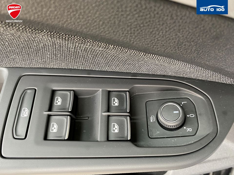 Volkswagen Golf Variant Life 2.0 TDI SCR 85kW 7-DSG