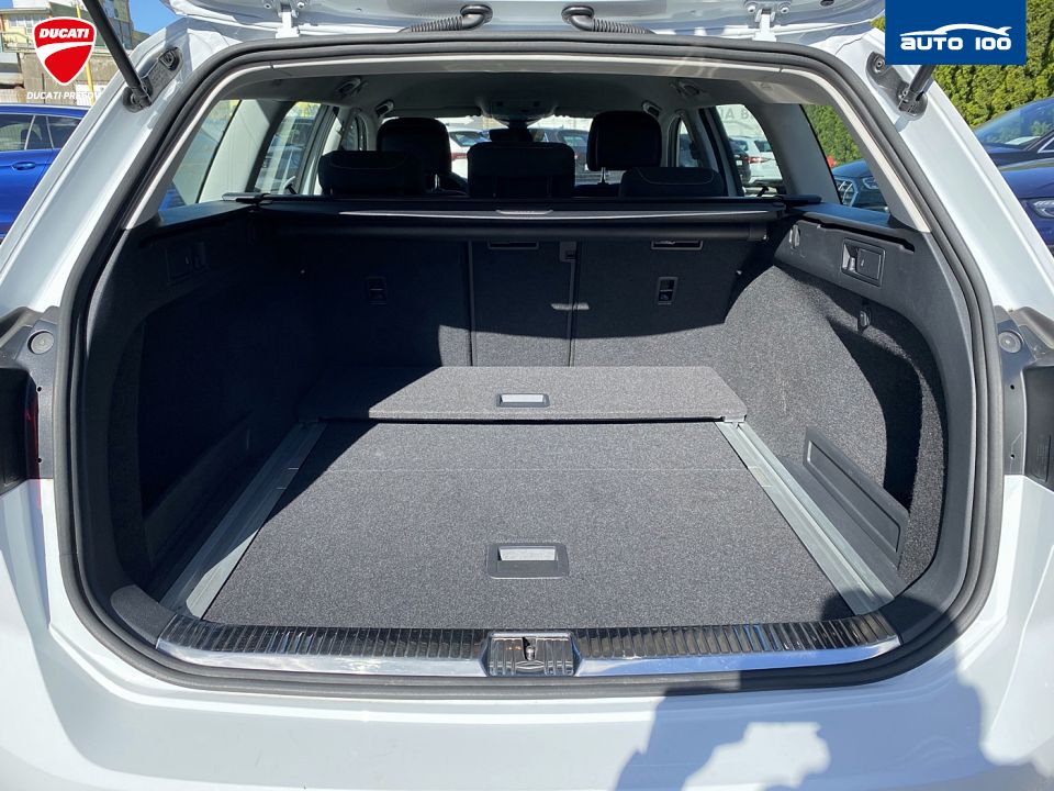Volkswagen Passat Variant Business 2.0 TDI SCR 110kW 7- DSG