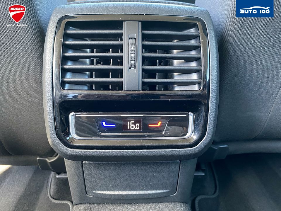 Volkswagen Passat Variant Business 2.0 TDI SCR 110kW 7- DSG