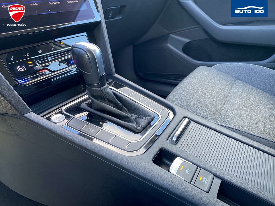 Volkswagen Passat Variant Business 2.0 TDI SCR 110kW 7- DSG