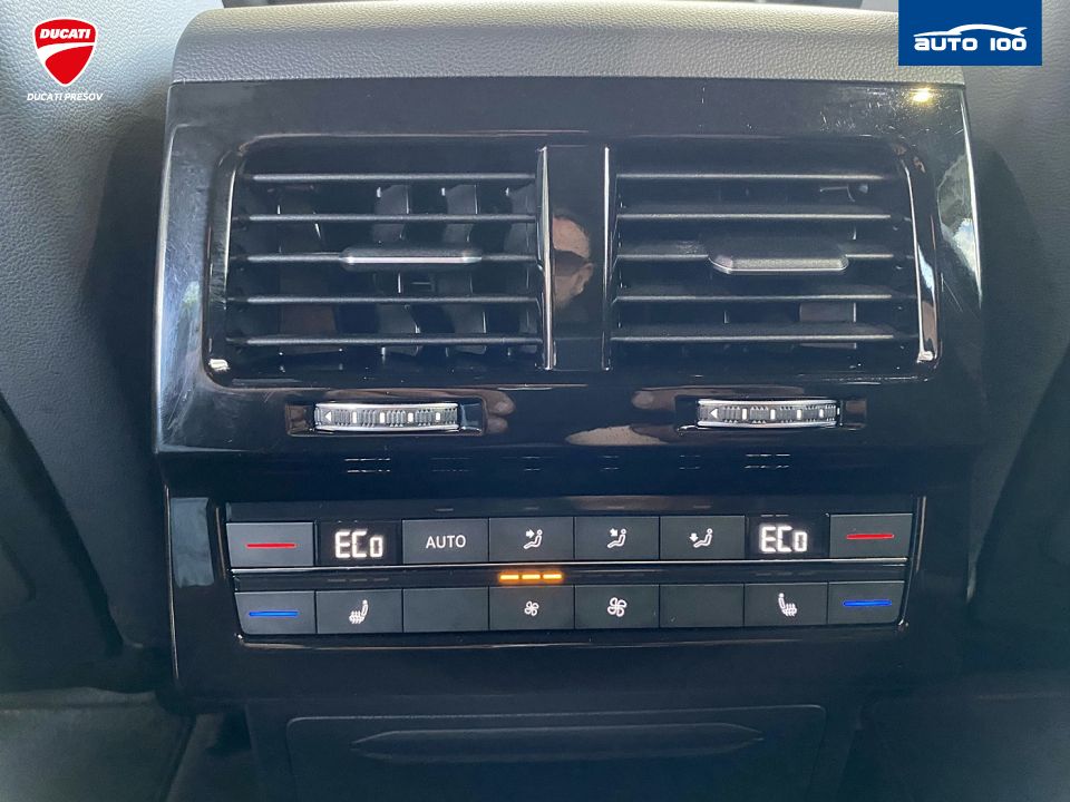 Volkswagen Touareg R-Line 4Motion 3.0 TDI SCR 170kW