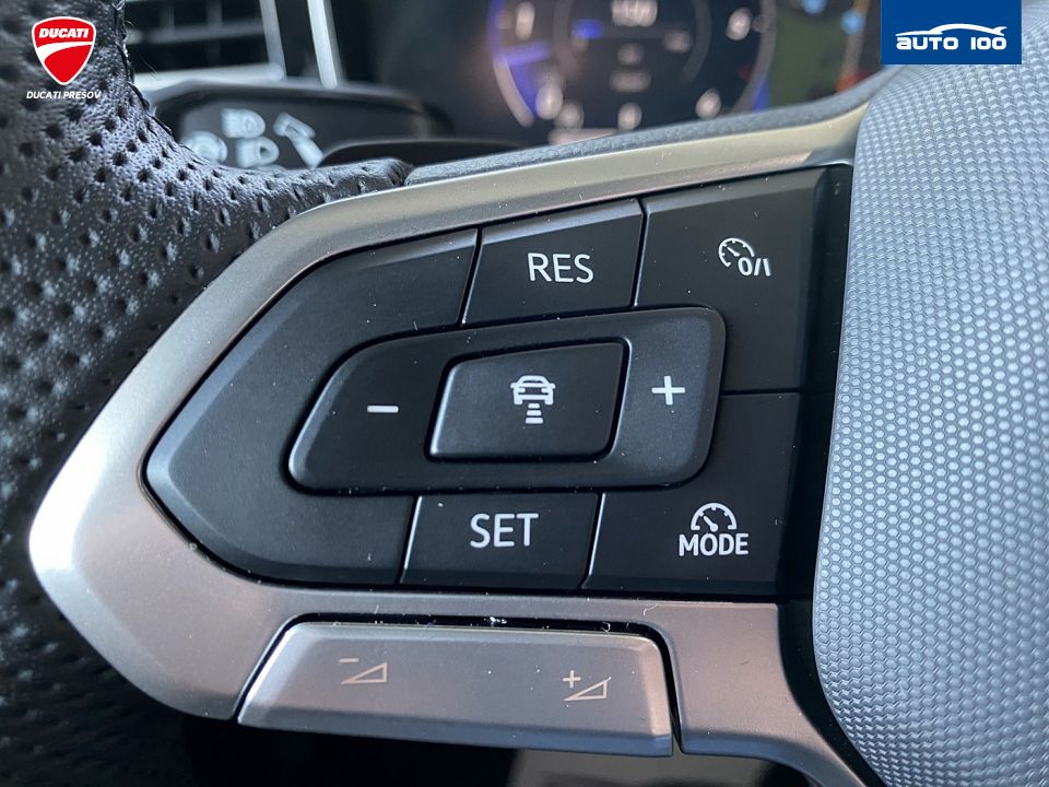 Volkswagen Touareg R-Line 4Motion 3.0 TDI SCR 170kW