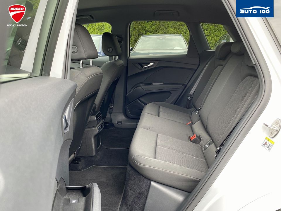 Audi Q4 e-tron 45 quattro  195kW