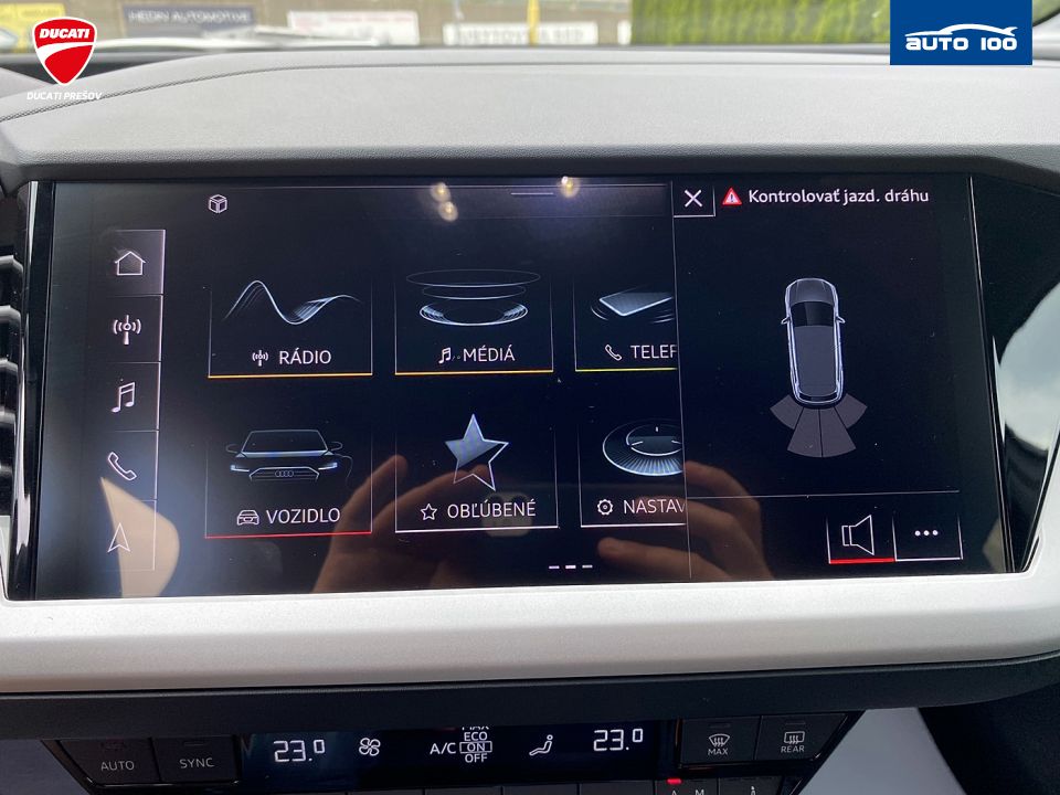 Audi Q4 e-tron 45 quattro  195kW