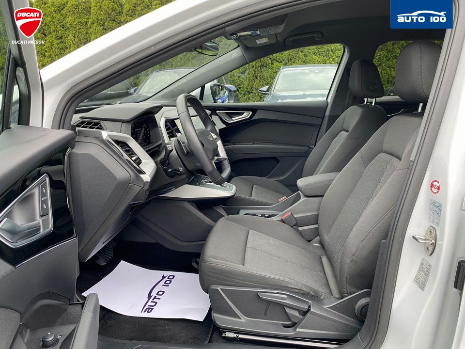 Audi Q4 e-tron 45 quattro  195kW