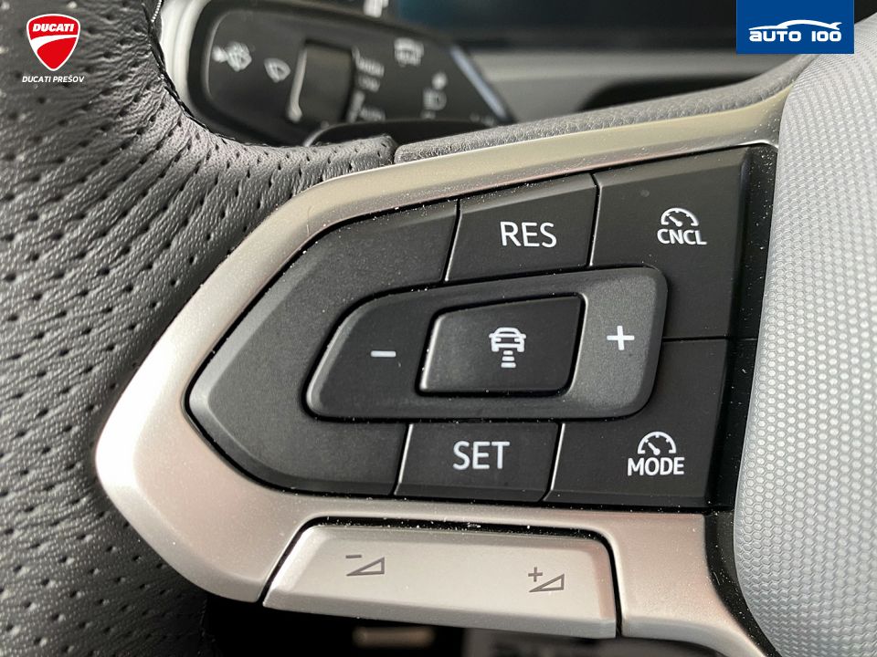 Volkswagen Tiguan R-Line 4Motion 2.0 TDI SCR 142kW 7- DSG