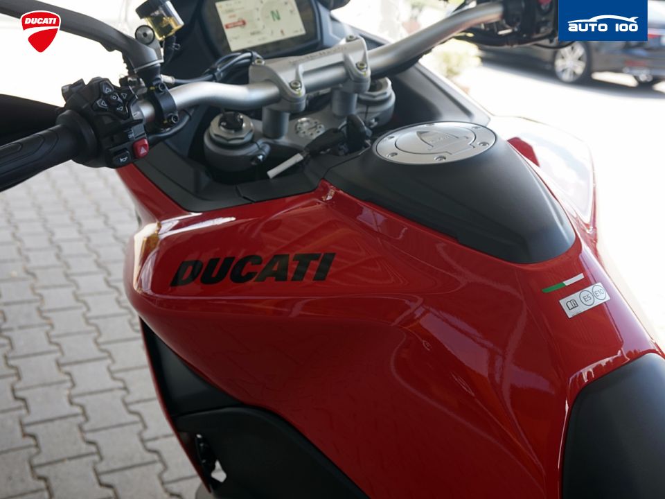 Ducati Multistrada V2S RED