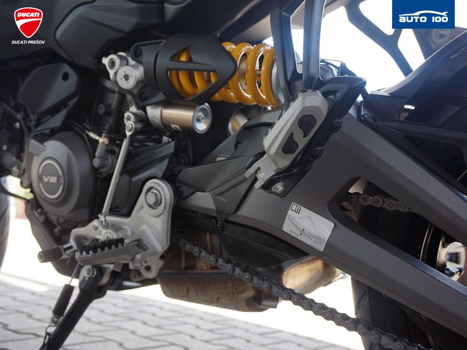 Ducati Multistrada V2S RED