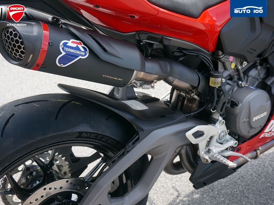 Ducati Panigale V2S Red
