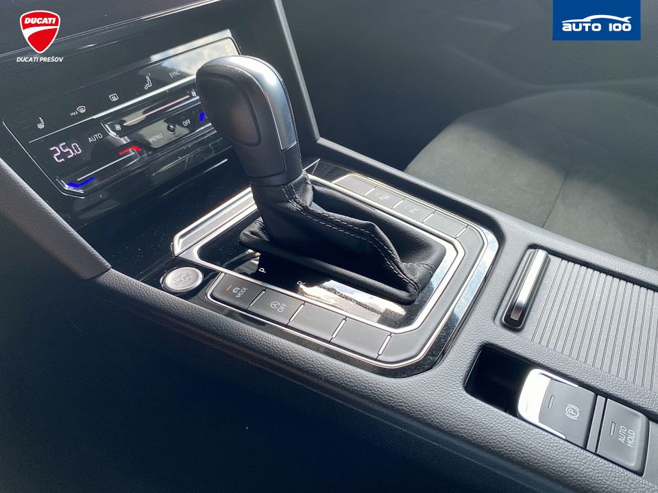 Volkswagen Arteon R-Line 2.0 TDI SCR 110kW 7-DSG