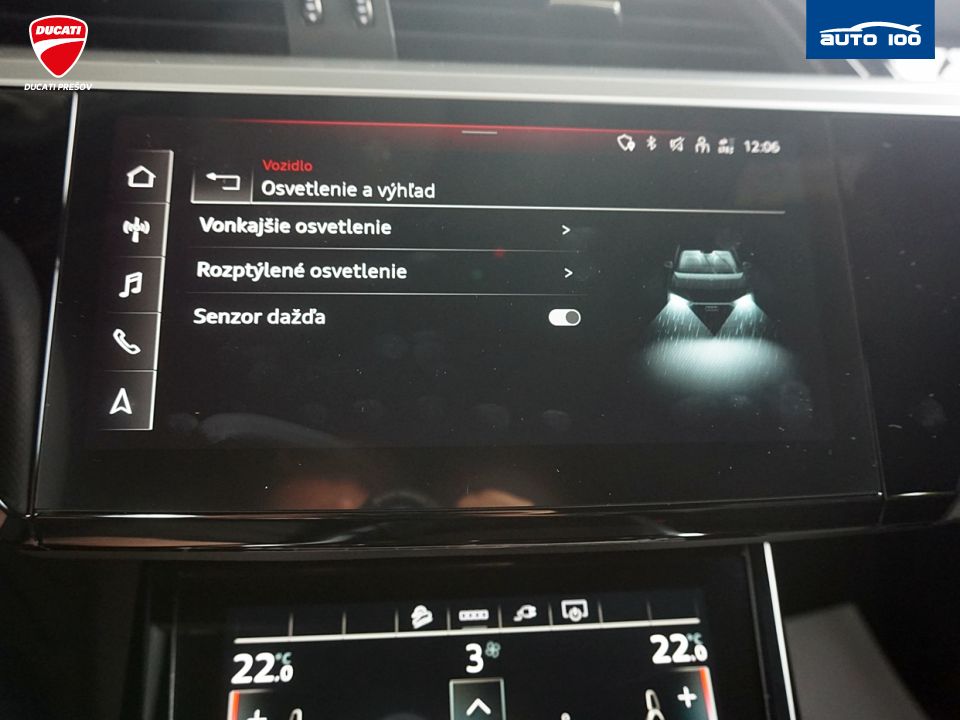 Audi e-tron S line quattro 50 electric 230kW