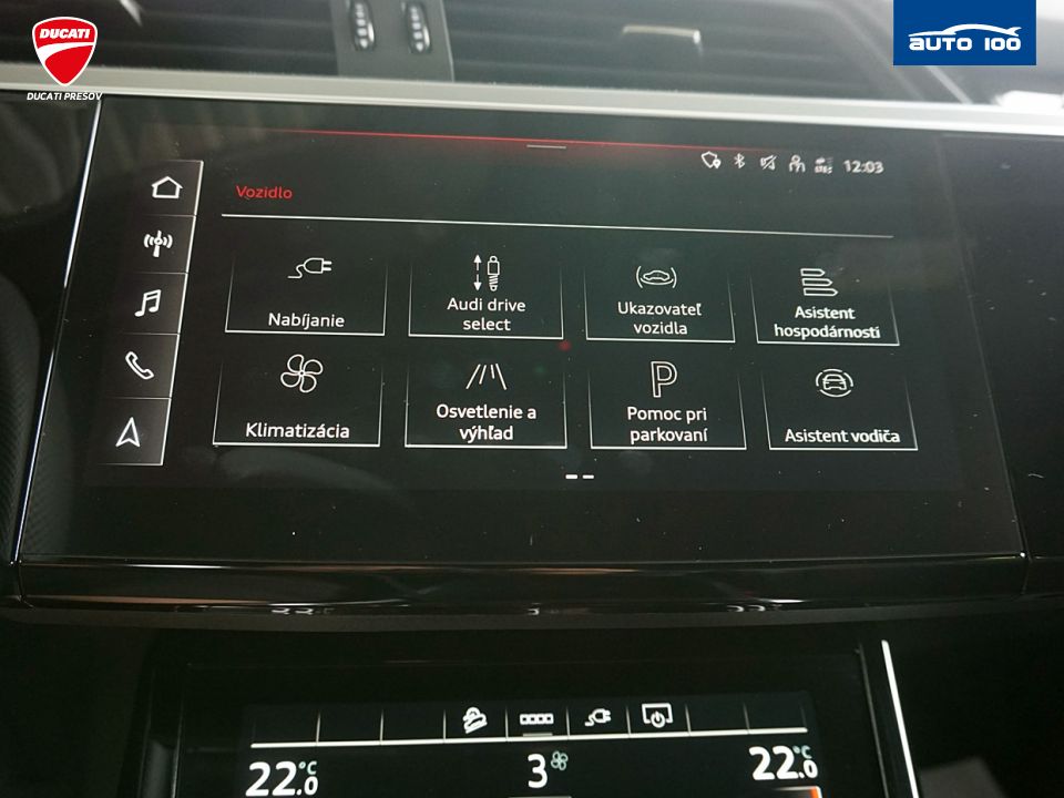 Audi e-tron S line quattro 50 electric 230kW