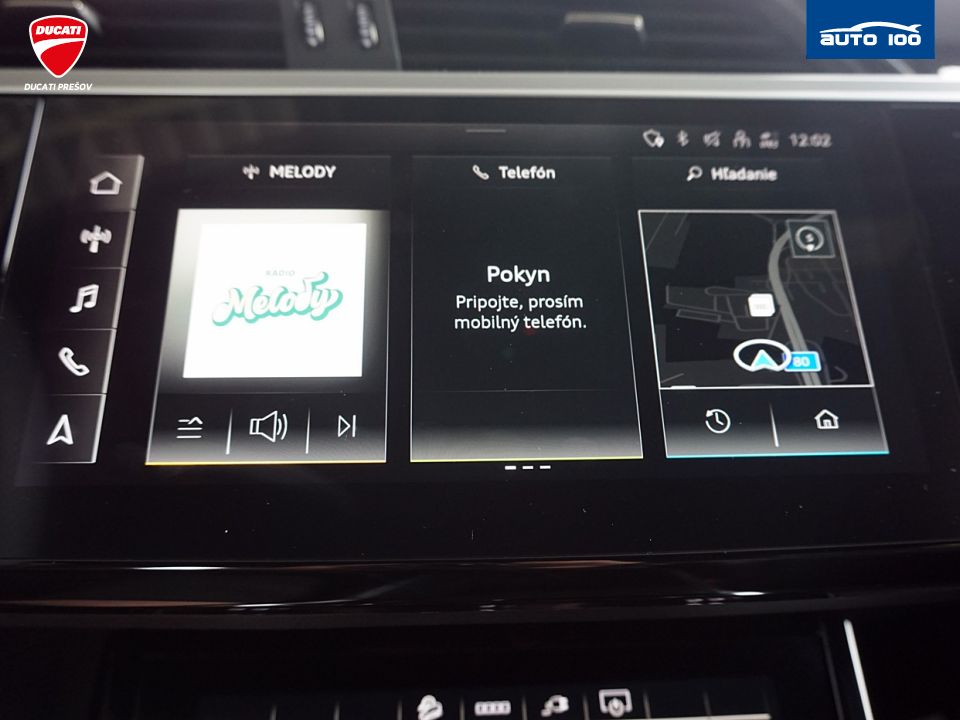 Audi e-tron S line quattro 50 electric 230kW