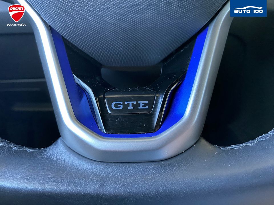 Volkswagen Passat R-Line GTE Variant 1.4 e/TSI eHybrid 160kW 6- DSG