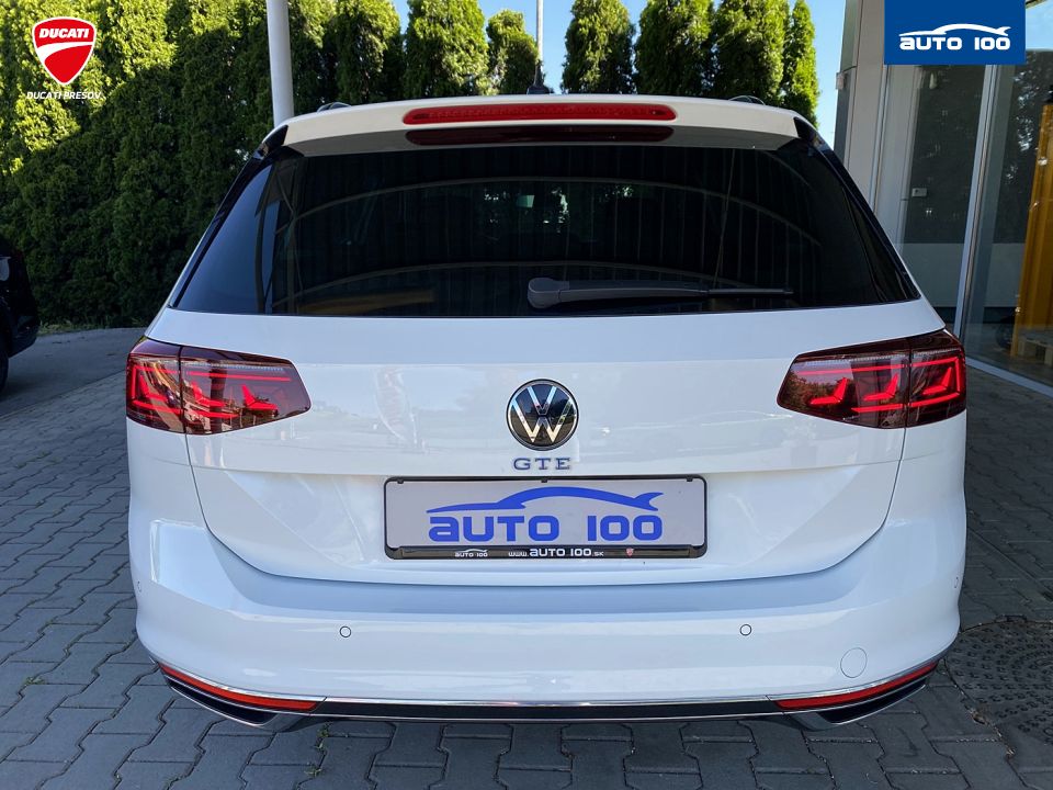 Volkswagen Passat R-Line GTE Variant 1.4 e/TSI eHybrid 160kW 6- DSG