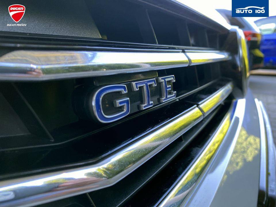 Volkswagen Passat R-Line GTE Variant 1.4 e/TSI eHybrid 160kW 6- DSG