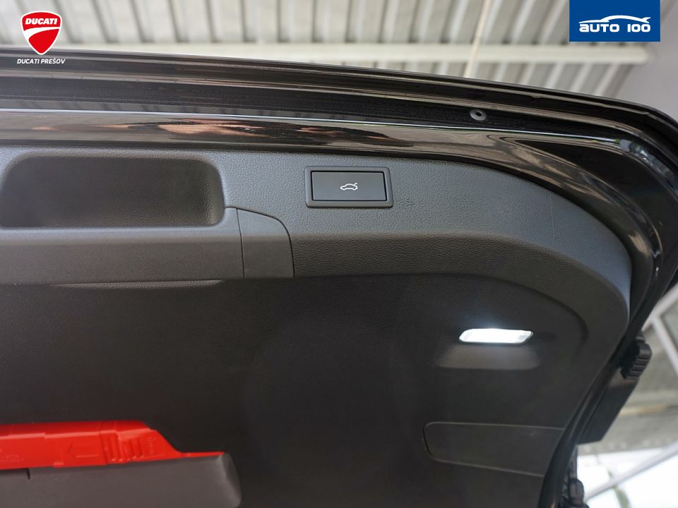 Volkswagen Passat Elegance 2.0 TDI SCR 110kW 7-speed DSG