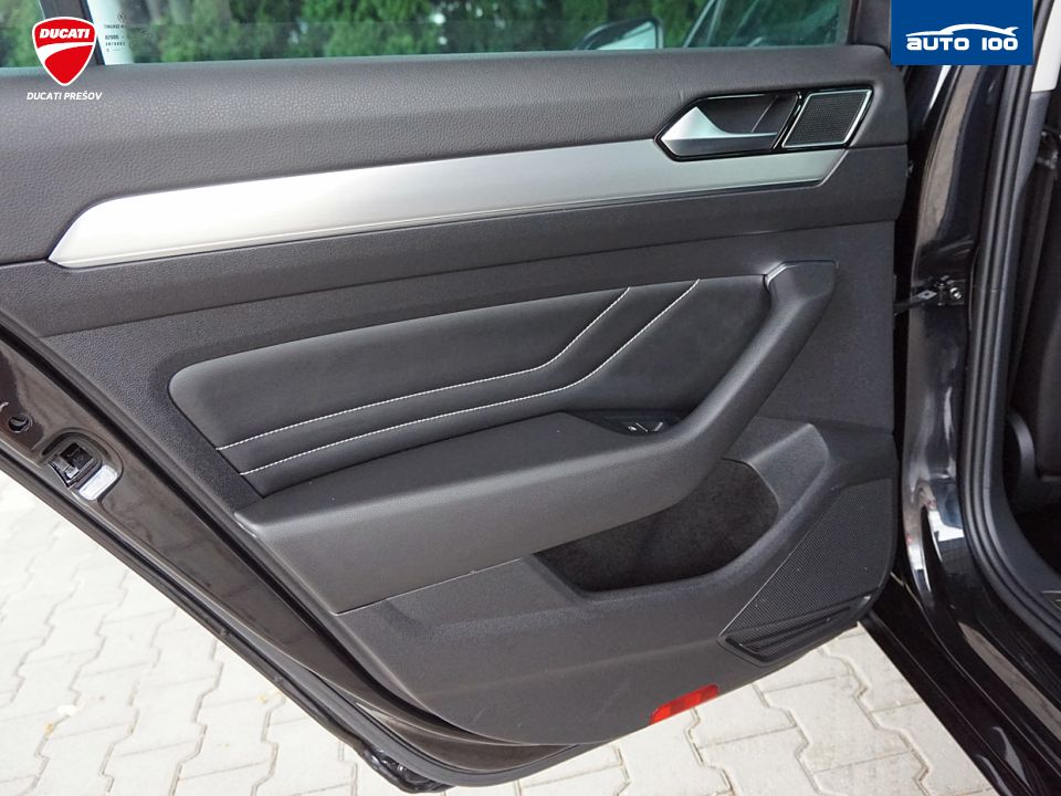 Passat Variant Elegance 2.0 TDI SCR 110kW 7-speed DSG