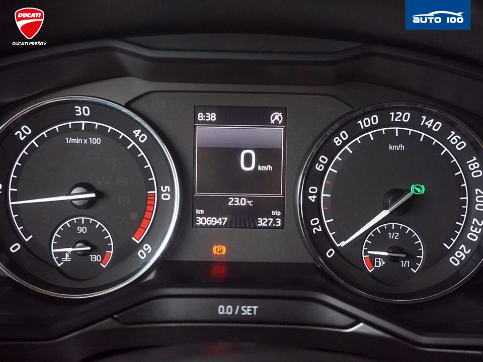 Škoda Superb 2.0 TDI 110kW DSG 6