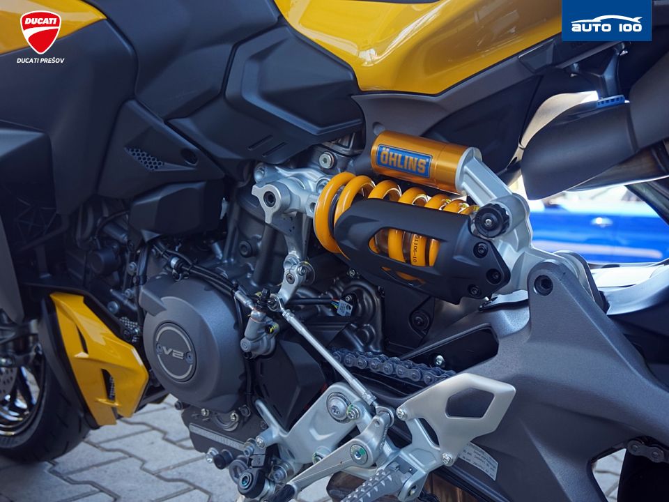 Ducati Streetfighter V2S Yellov