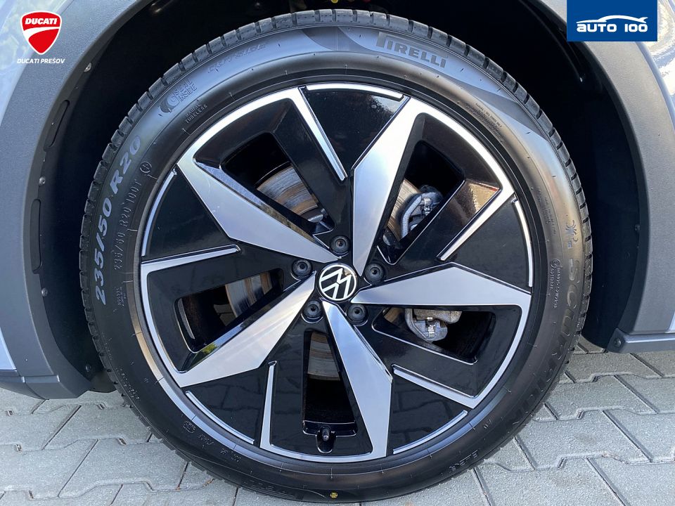 Volkswagen ID.5 GTX 4Motion electric 220kW