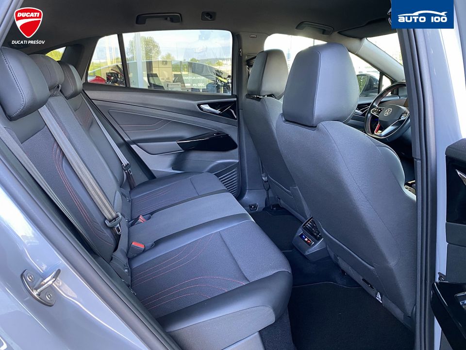 Volkswagen ID.5 GTX 4Motion electric 220kW