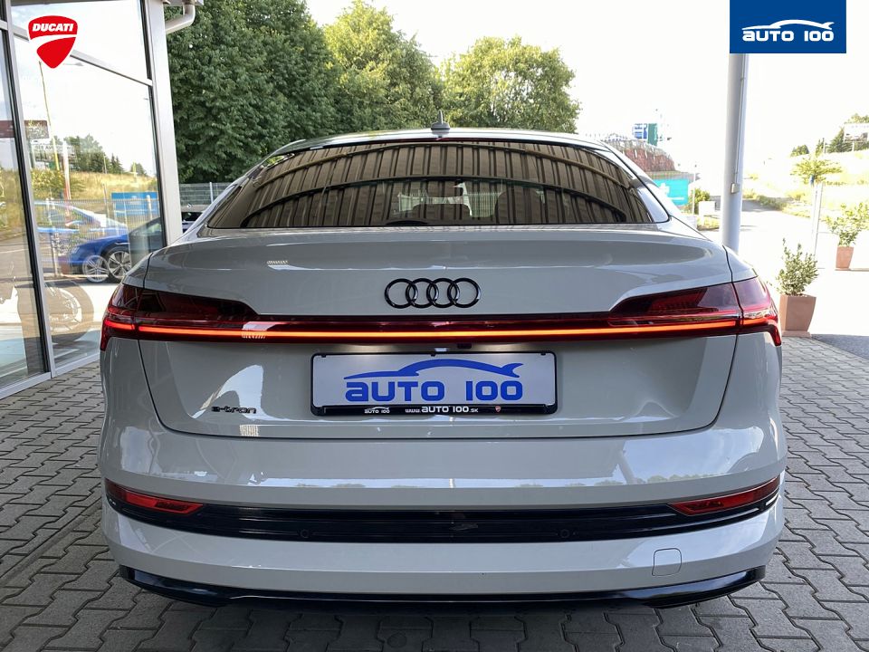 Audi E-tron Sportback advanced quattro 55 electric 300kW