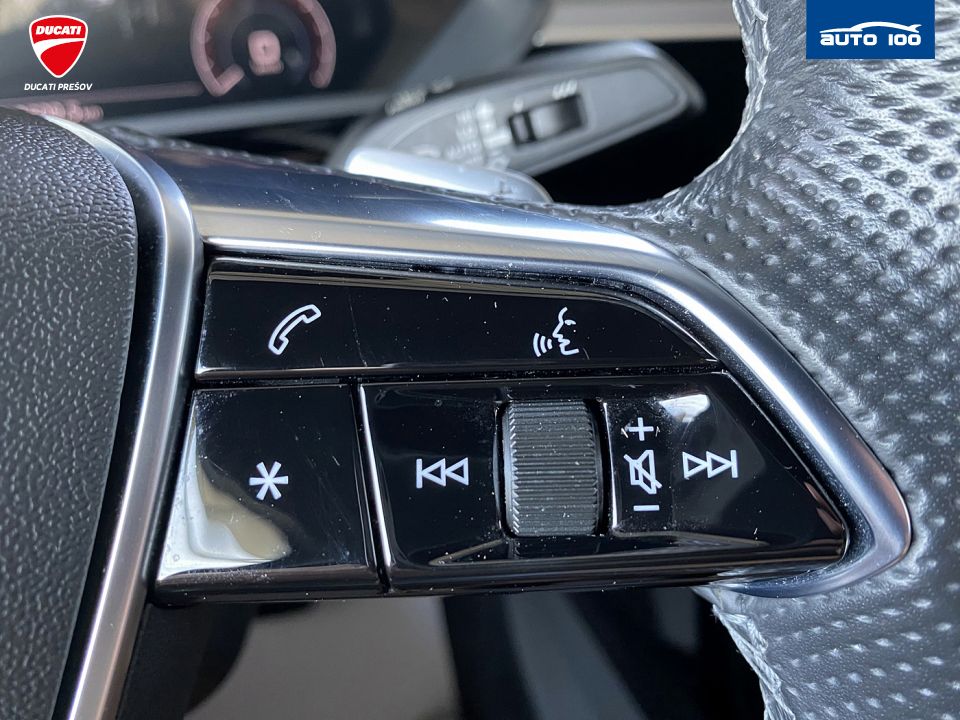 Audi E-tron Sportback advanced quattro 55 electric 300kW