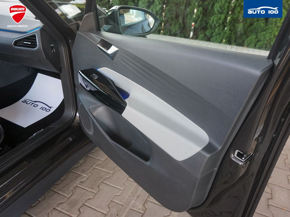 Volkswagen ID.3 Pure Performance electric 110kW 1-speed automatic
