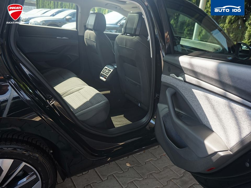 Škoda Superb Estate Selection 2.0 TDI 110kW 7-speed automatic