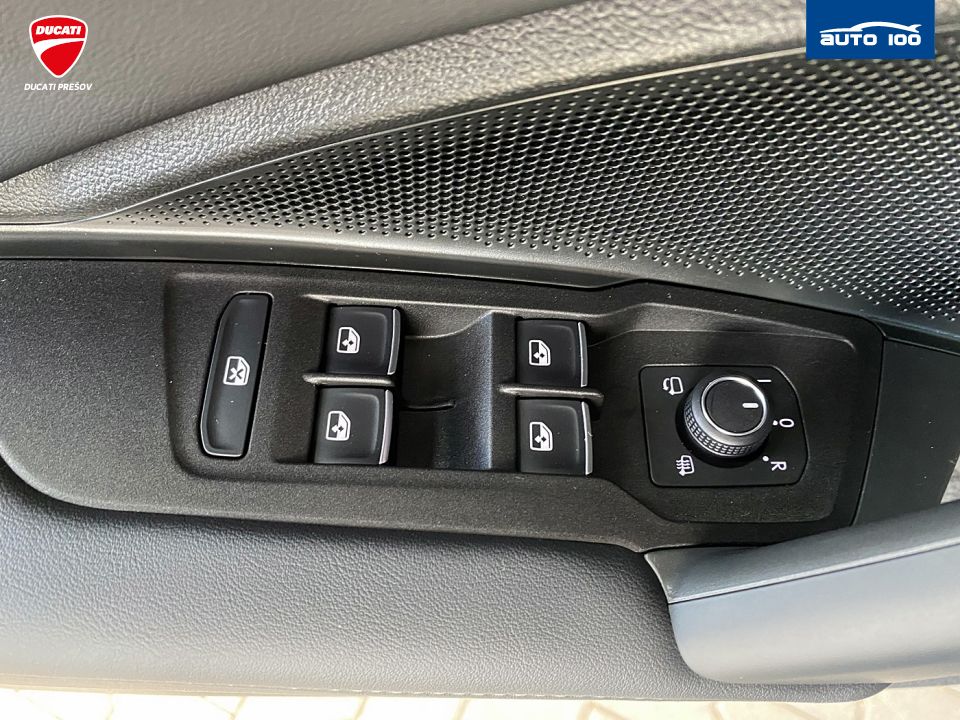 Volkswagen Tiguan R-Line 4Motion 2.0 TDI SCR 142kW 7-DSG