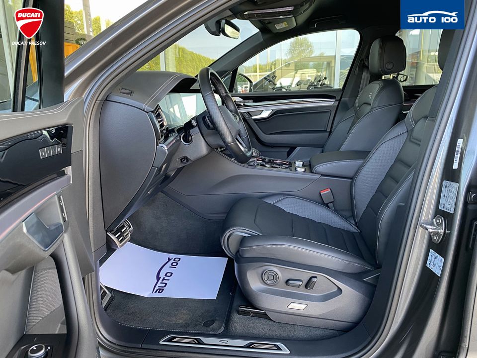 Volkswagen Touareg R-Line 4Motion 3.0 TDI SCR 170kW 8-speed