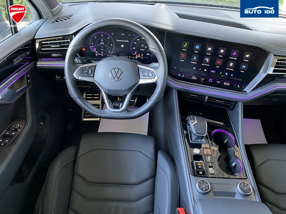 Volkswagen Touareg R-Line 4Motion 3.0 TDI SCR 170kW 8-speed
