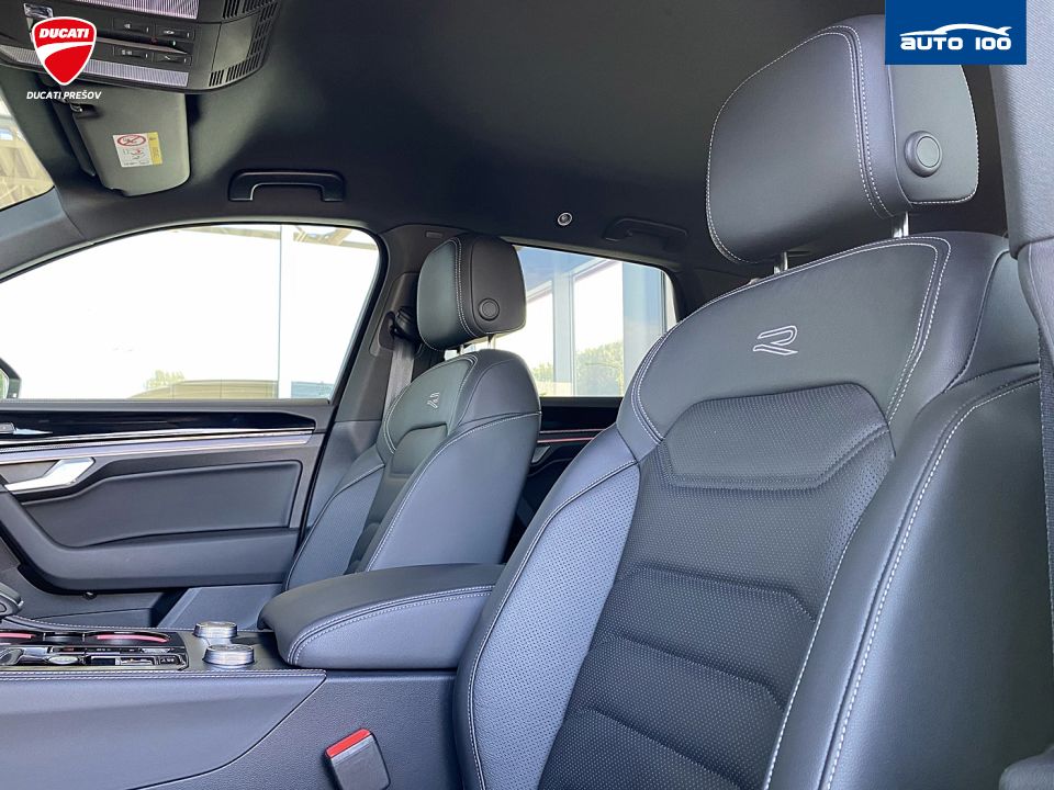 Volkswagen Touareg R-Line 4Motion 3.0 TDI SCR 170kW 8-speed