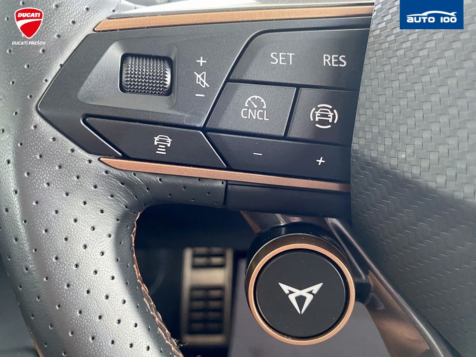 Cupra Terramar 1.5 TSI e-HYBRID 150kW