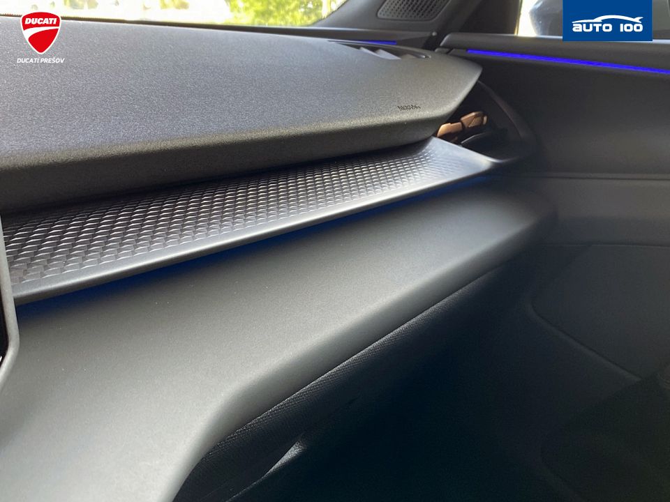Cupra Terramar 1.5 TSI e-HYBRID 150kW