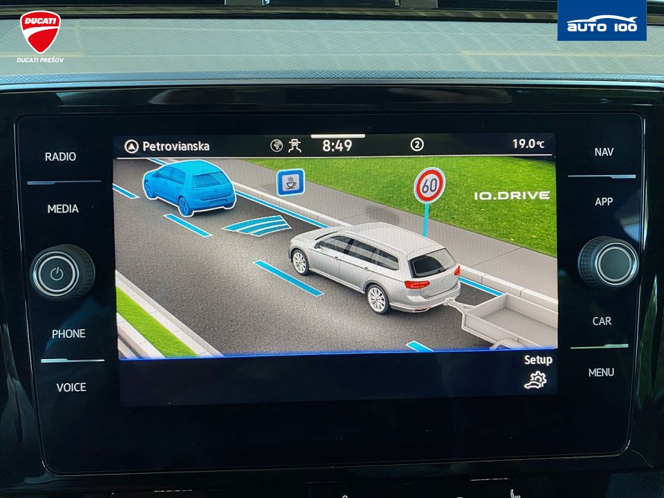 Volkswagen Passat Variant Business 2.0 TDI SCR 110kW 7-DSG
