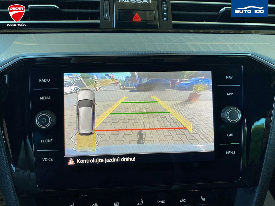 Volkswagen Passat Variant Business 2.0 TDI SCR 110kW 7-DSG