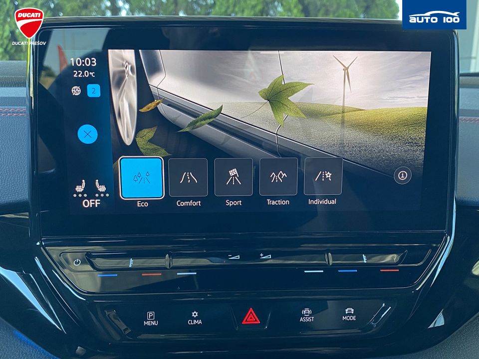 Volkswagen ID.4 GTX 225kW, Tepelné čerpadlo, Matrix-Beam