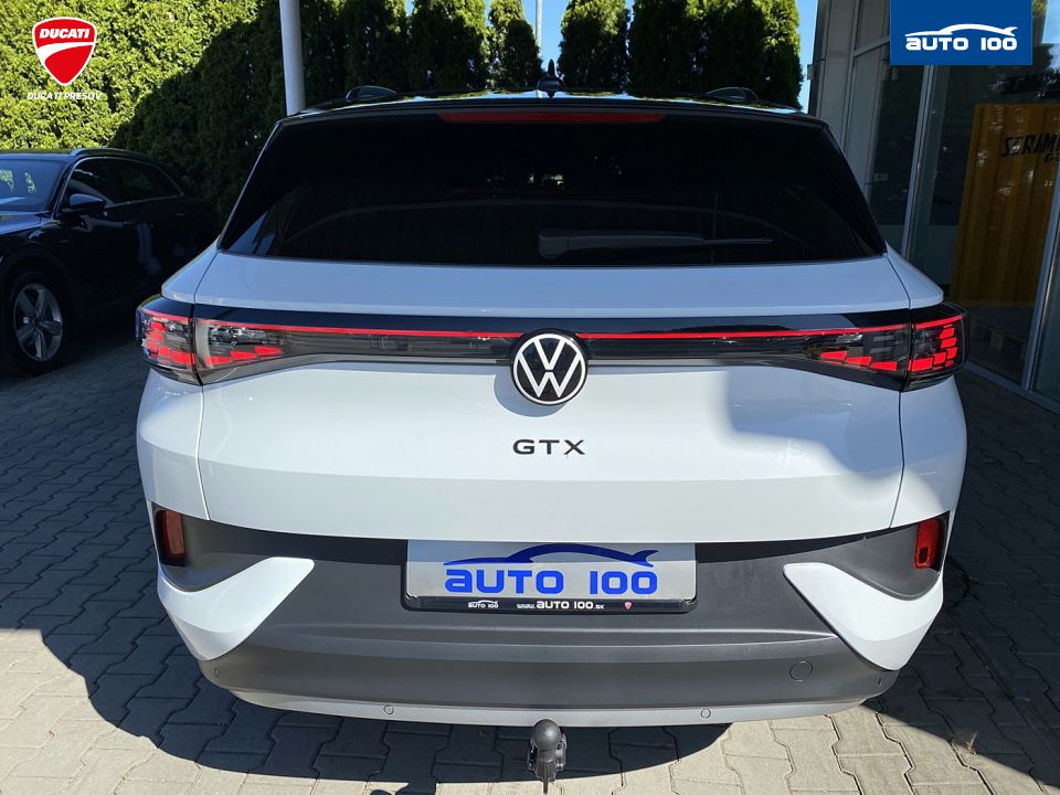 Volkswagen ID.4 GTX 225kW, Tepelné čerpadlo, Matrix-Beam