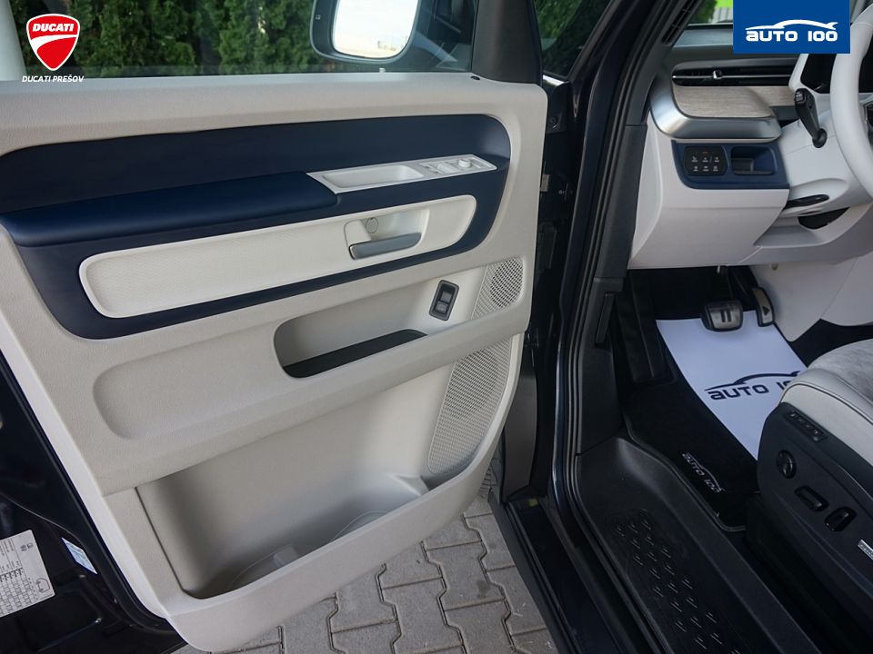 Volkswagen ID. Buzz Short Wheelbase Pro 150kW