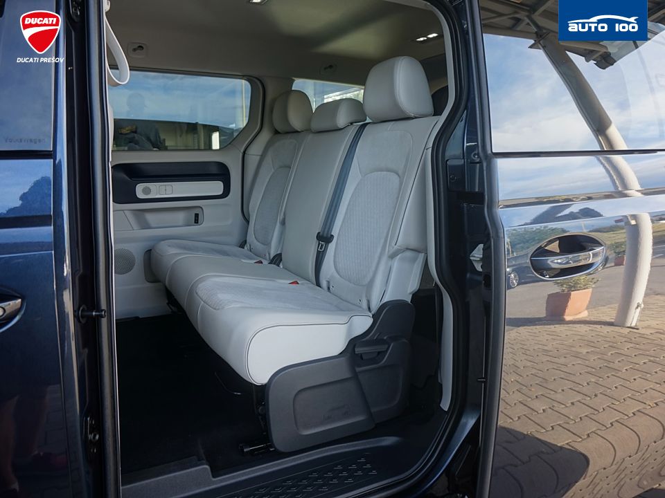 Volkswagen ID. Buzz Short Wheelbase Pro 150kW